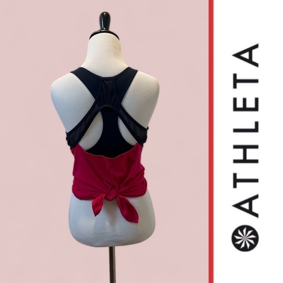 NWOT Athleta Pink & Navy Essence Tank with built in bra, Size XS, MSRP $… - Picture 7 of 8